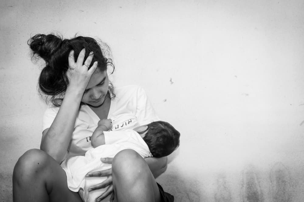 Doğum Sonrası Depresyon Belirtilerine Dikkat kapak resmi