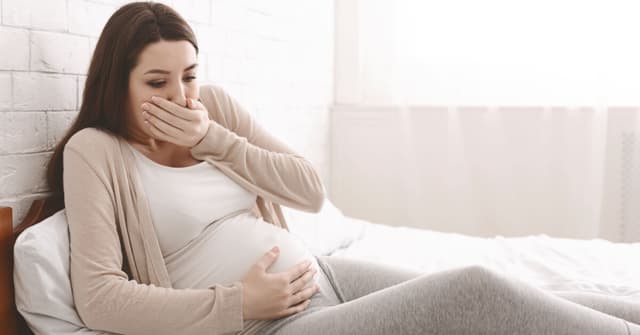 Anne Adaylarının Sorunu: Mide Bulantısı image