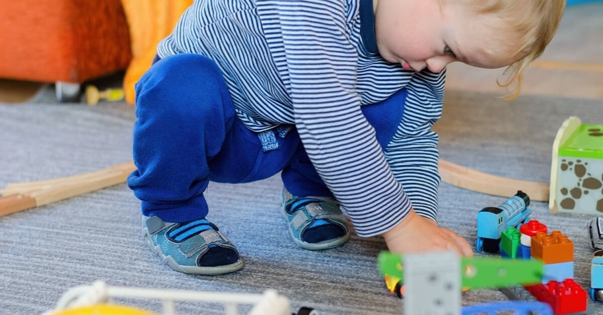 Çocuklarda Görülen Ortopedik Sorunlar Nasıl Tedavi Edilmeli? kapak resmi