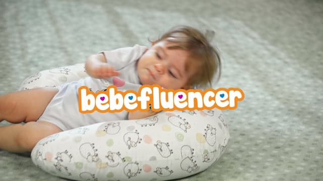 Bebefluencerımız Derin'den Emzirme ve Destek Minderi Önerisi! image